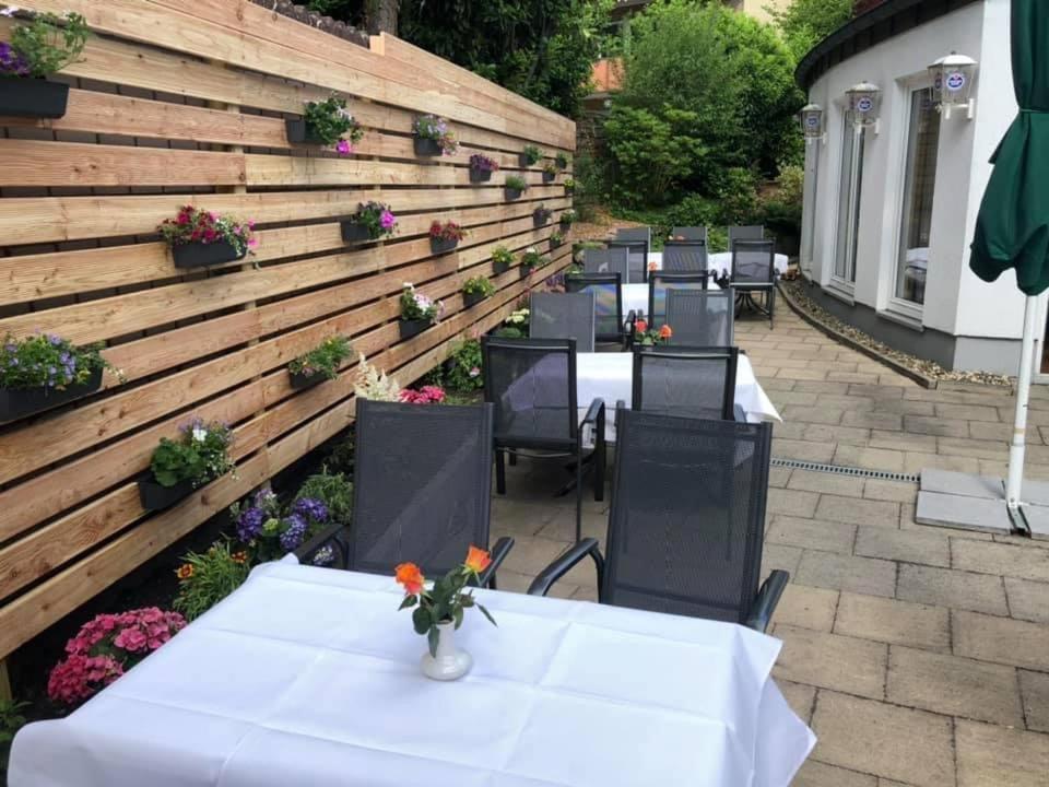 Hotel-Restaurant Schmachtenbergshof Essen Bagian luar foto