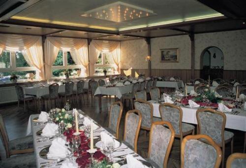 Hotel-Restaurant Schmachtenbergshof Essen Bagian luar foto